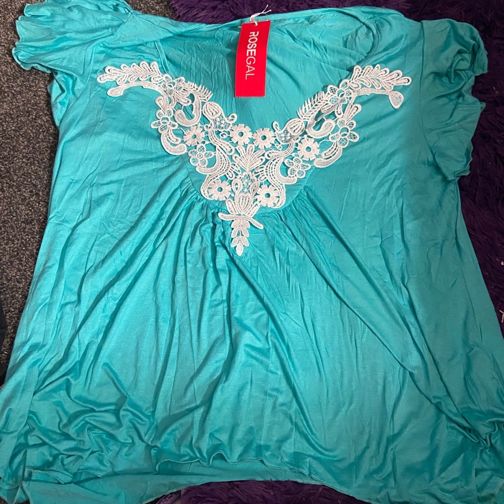 NWT Super Soft Womens Plus Shirt